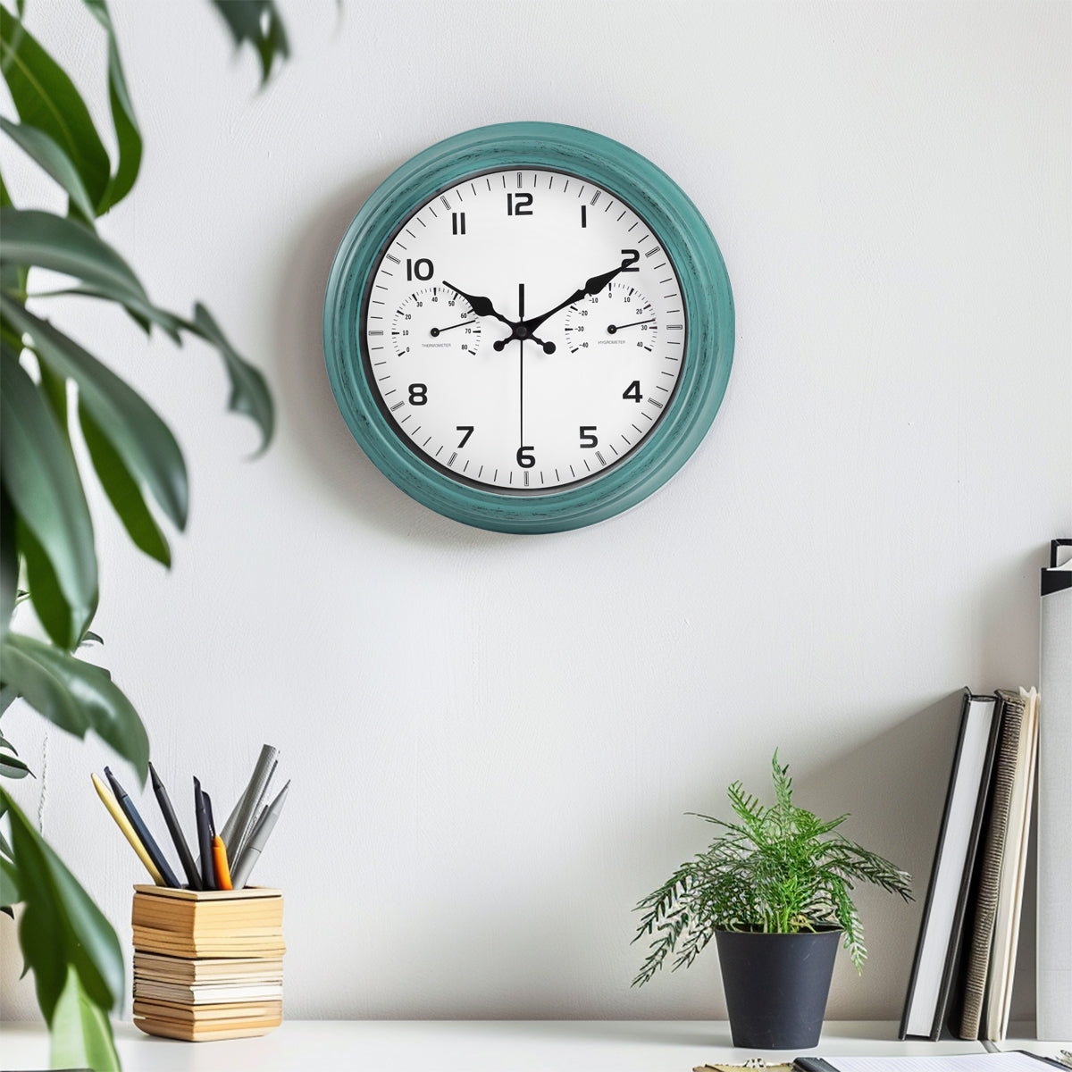 IvoQ Waterdichte Retro Vintage Wandklok met Ingebouwde Thermometer – Perfect voor Binnen & Buiten – Stil & Stijlvol