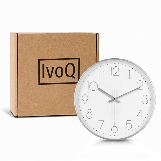 IvoQ Moderne Wandklok 30 cm - 3D Muurklok met Stil Uurwerk - Analoog - Zilver/Wit